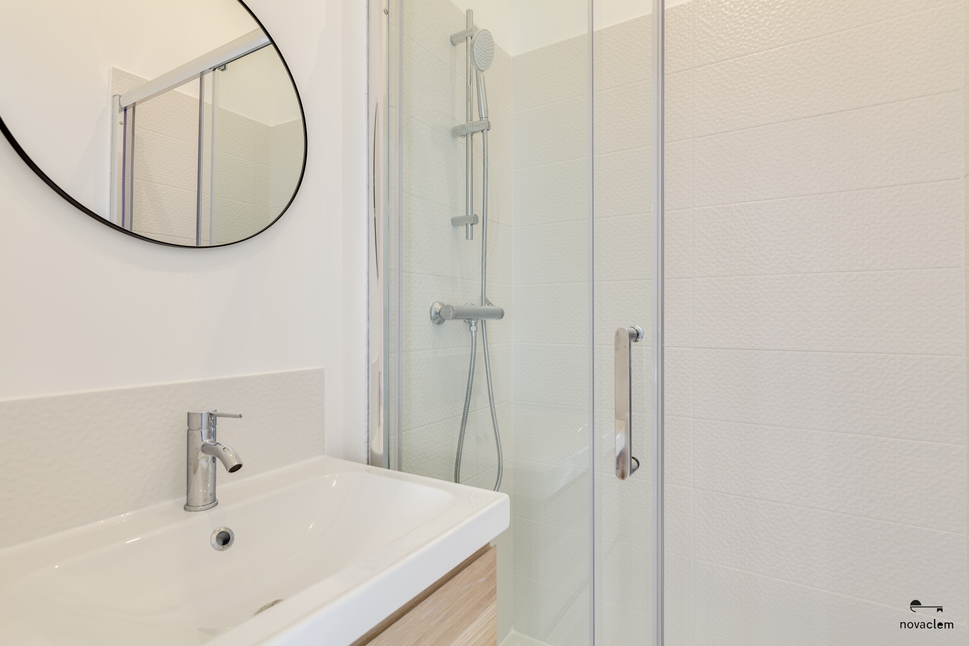 Novaclem - salle de bain T2 Bompard après travaux - Investissement Marseille