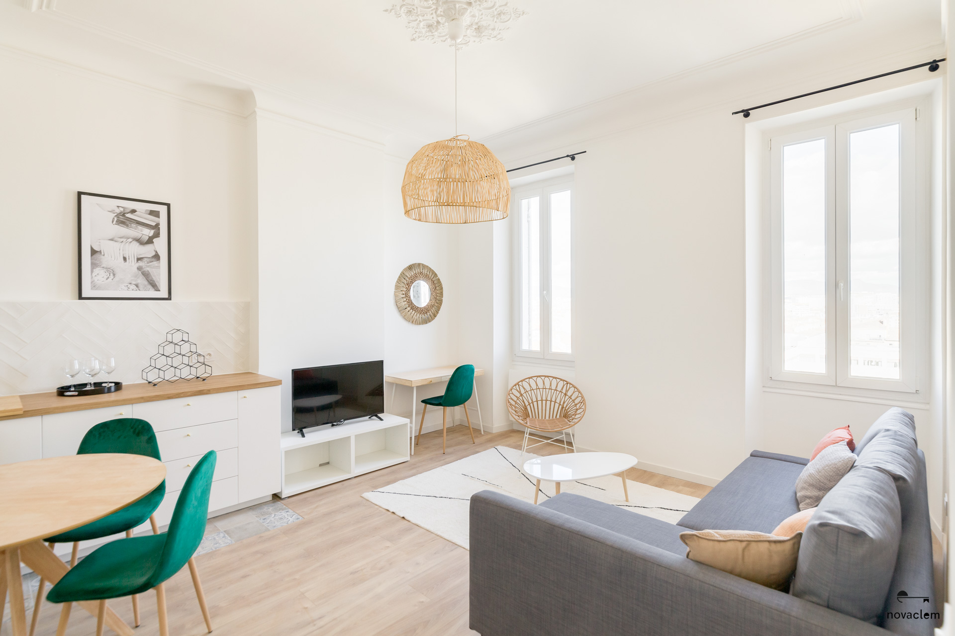 Novaclem - salon T2 Breteuil - après travaux - Investissement Marseille
