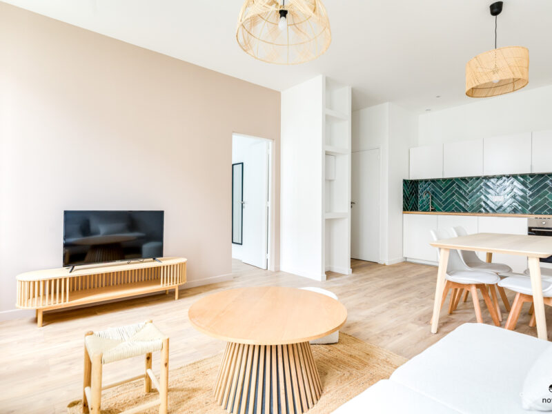 Novaclem - salon T2 Rouet après travaux - Investissement Marseille
