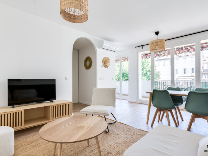 Novaclem - salon 2 T2 Prado - après travaux - Investissement Marseille