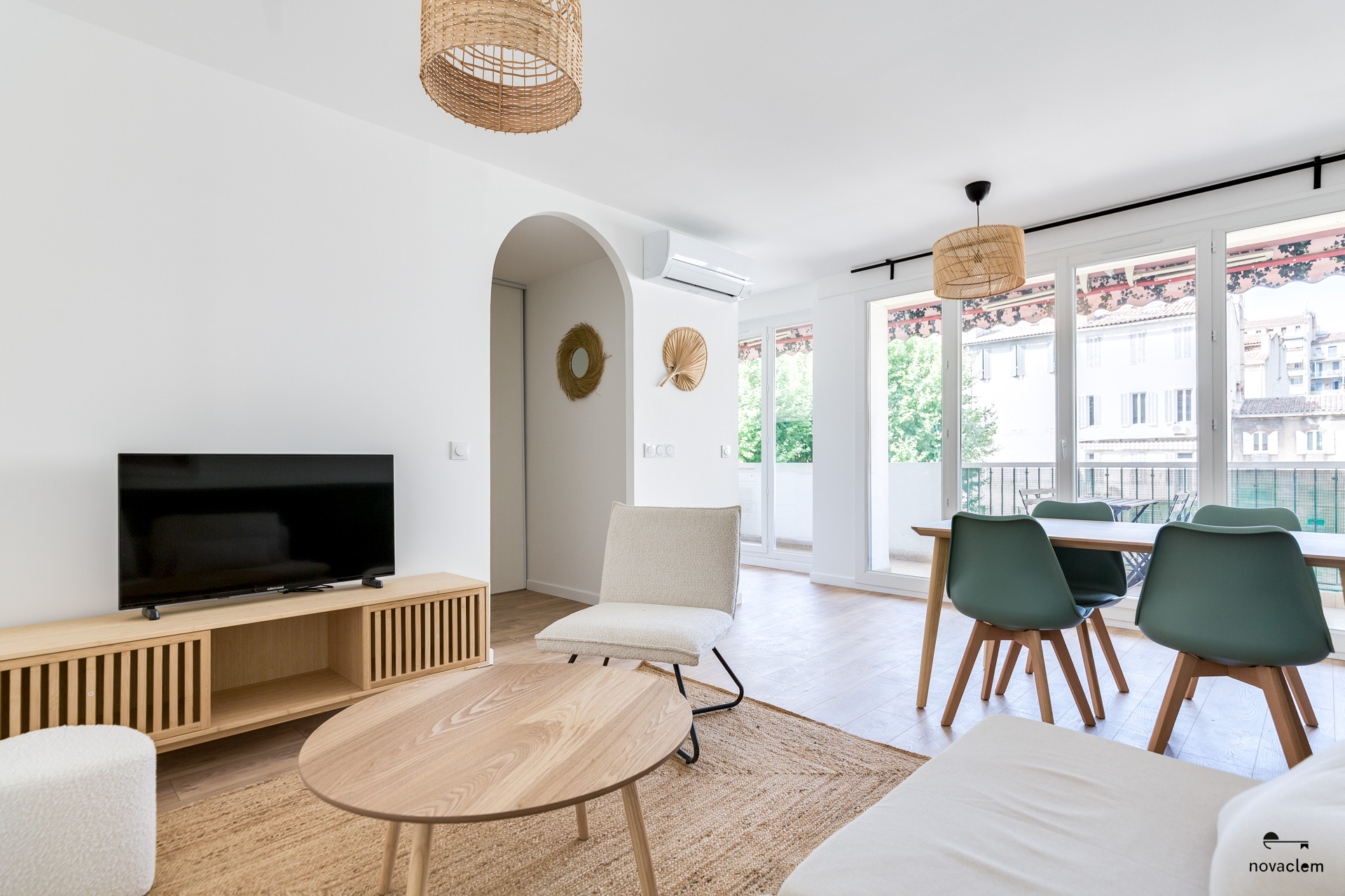 Novaclem - salon 2 T2 Prado - après travaux - Investissement Marseille