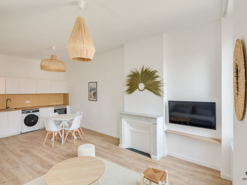 Novaclem - salon T2 Chartreux R - après travaux - Investissement Marseille
