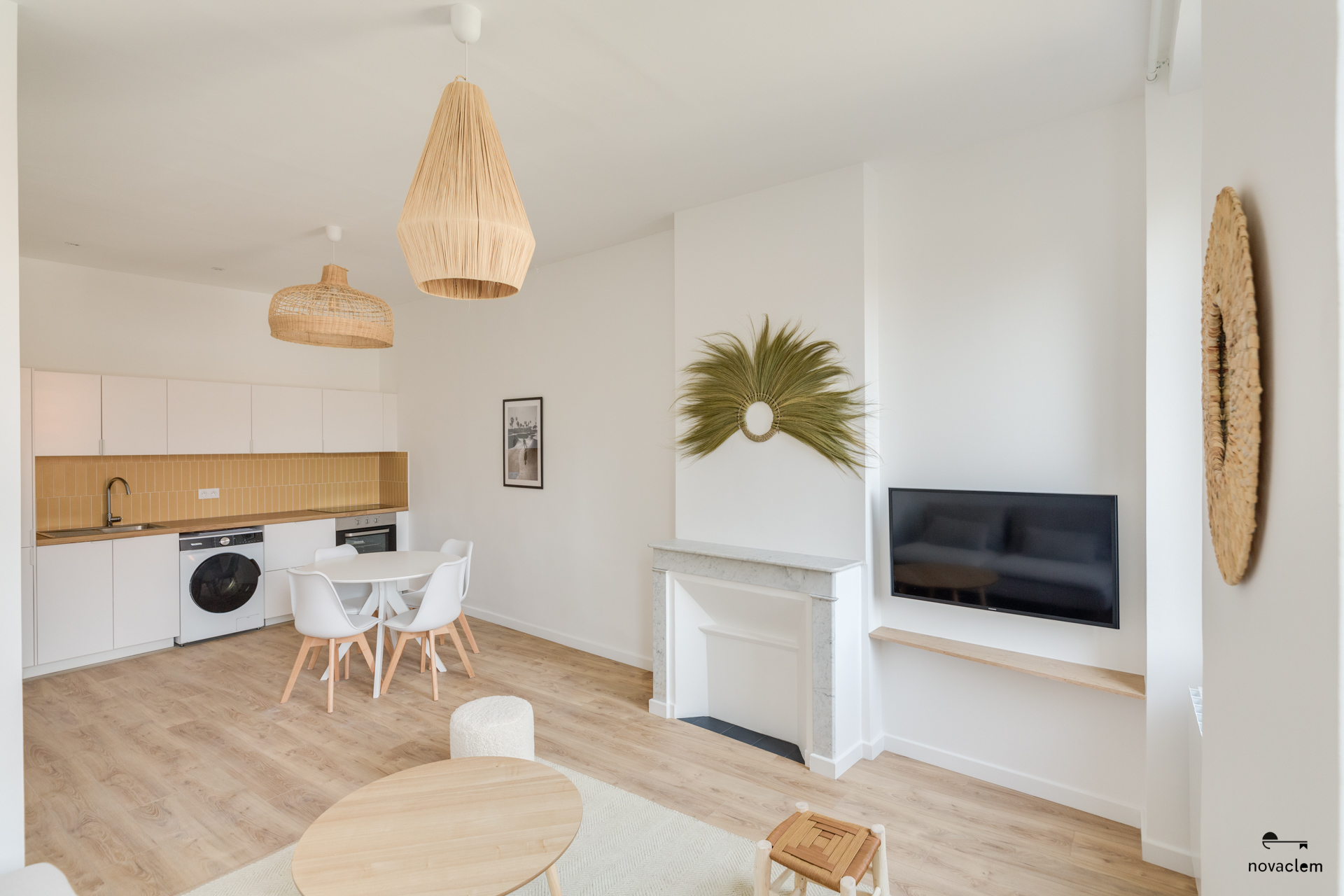 Novaclem - salon T2 Chartreux R - après travaux - Investissement Marseille