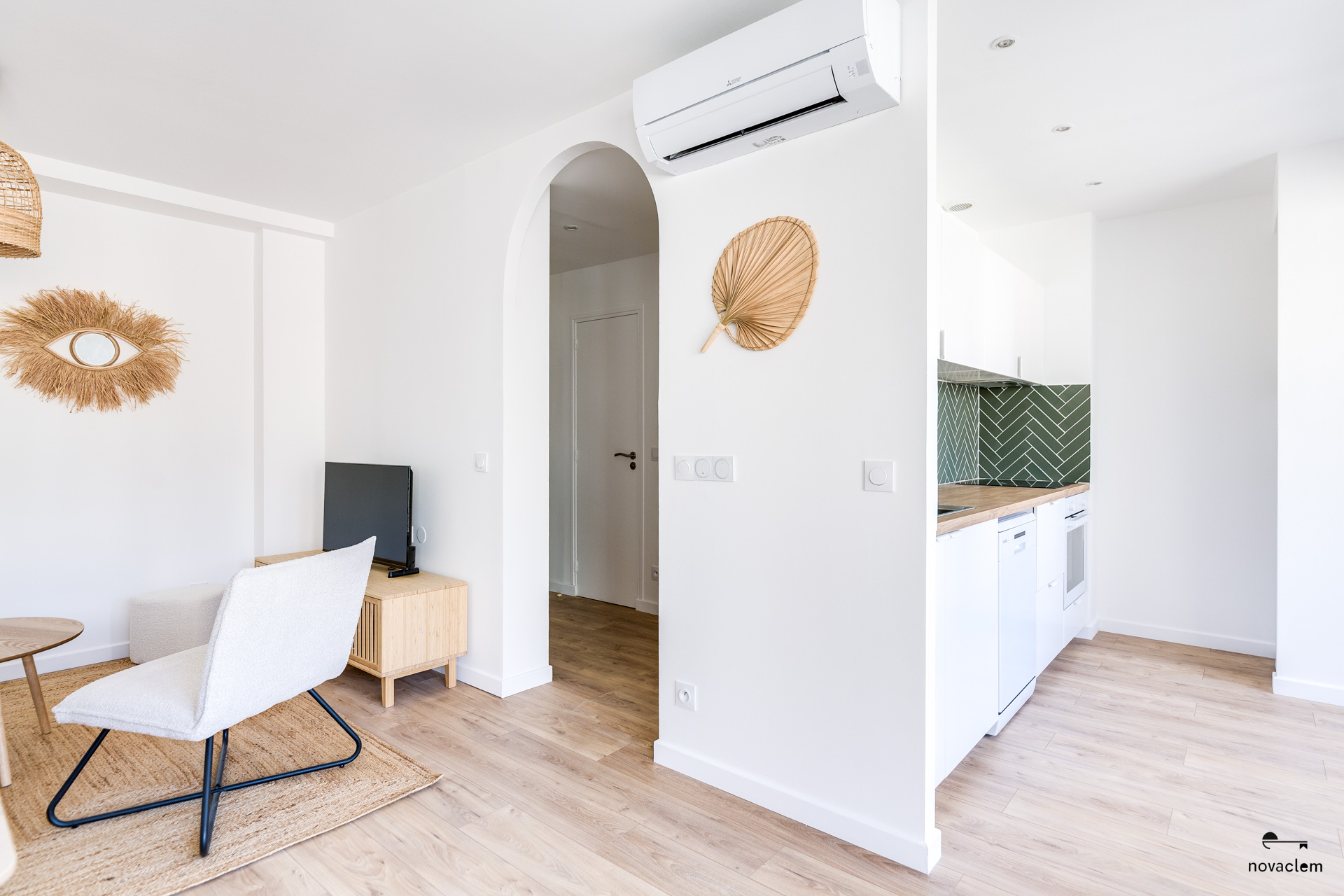 Novaclem - salon T2 Prado - après travaux - Investissement Marseille