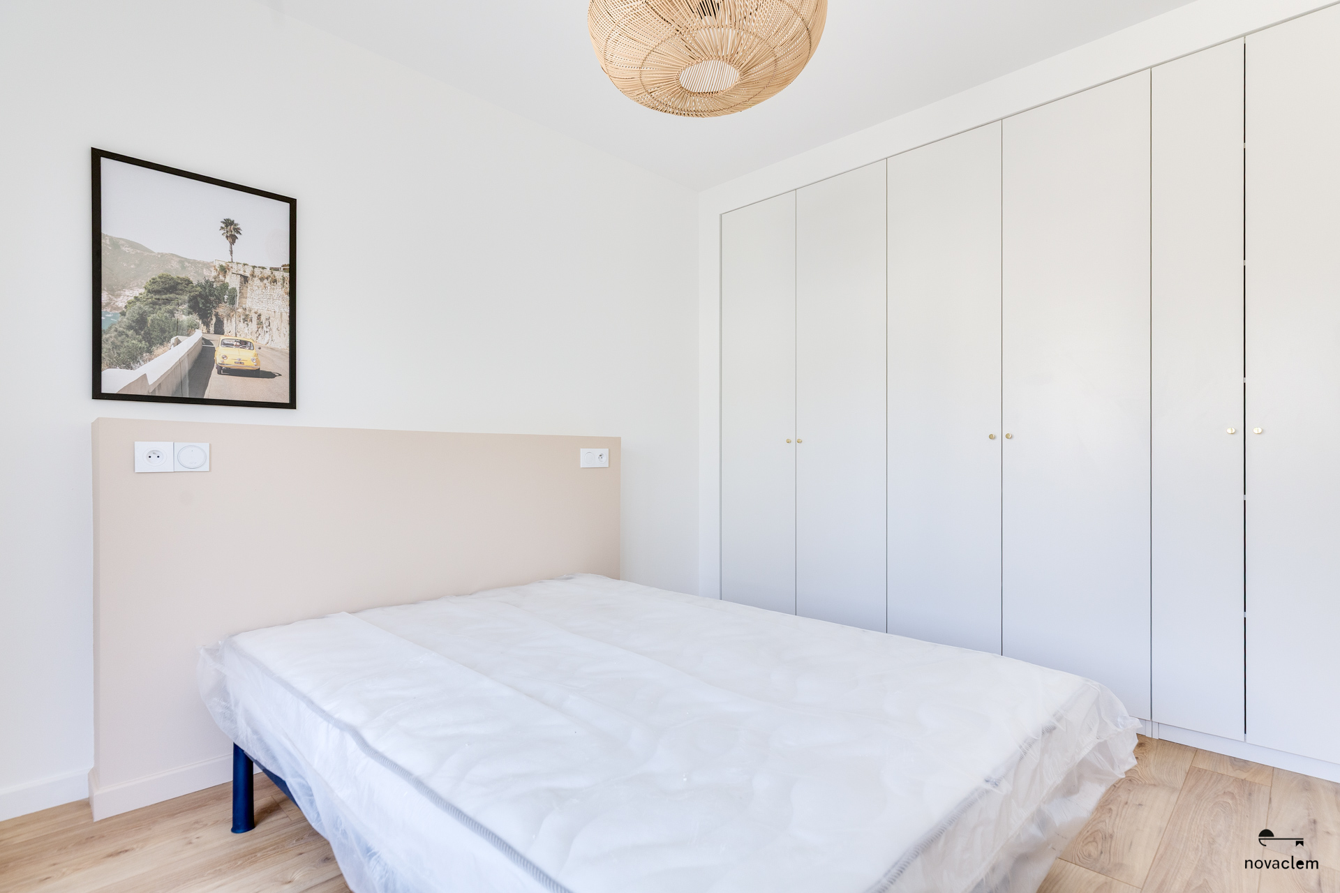 Novaclem - chambre T2 Prado - après travaux - Investissement Marseille