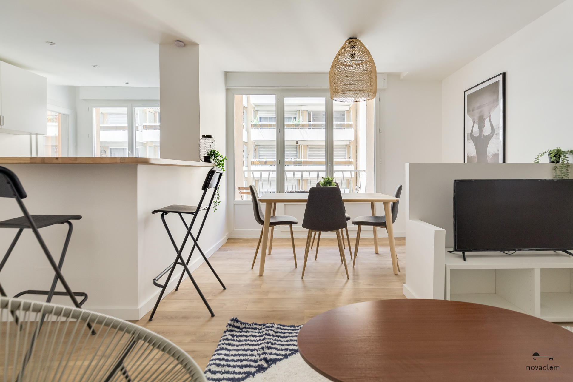 Novaclem - salon T3 Camas - après travaux - Investissement Marseille