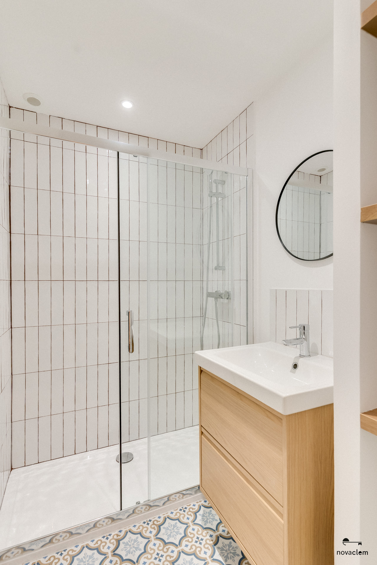 Novaclem - salle de bain Fongate sous les toits - après travaux - Investissement Marseille